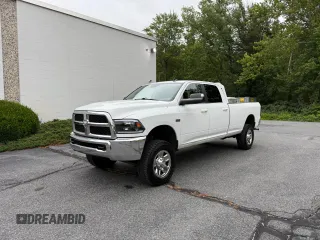 2016 Ram 2500 SLT with VIN 3C6UR5JJ7GG354431, listed as a Copart auction lot 64701725 with 270,516 mi miles and Clean title. Bid and sale history available at DreamBid. Image 2.