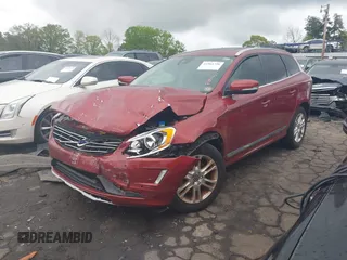 2016 Volvo XC60 T5 Drive-E Premier with VIN YV440MDK9G2907703, listed as a IAAI auction lot 41961756 with 62,644 mi miles. Bid and sale history available at carsss.com. Image 17.