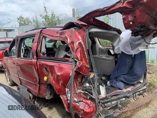 2008 Dodge Grand Caravan SE z VIN 2D8HN44H68R784277, wystawiony jako Copart lot #53087202 z przebiegiem Nie podano mil oraz Nie do naprawy • Non repairable. Historia ofert i sprzedaży dostępna na DreamBid. Obrazek 3.