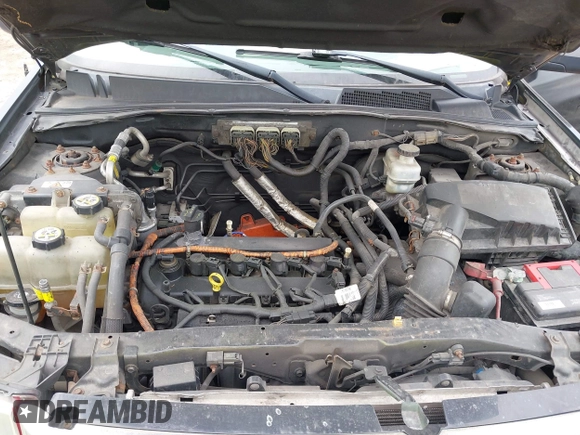 2010 Ford Escape Hybrid with VIN 1FMCU4K38AKB95234, listed as a IAAI auction lot 42166784 with 358,658 mi miles and . Bid and sale history available at DreamBid. Image 10.