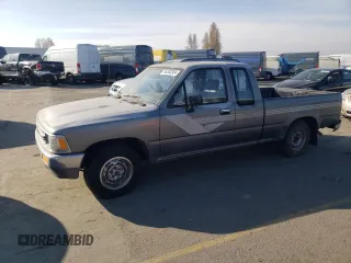 1989 Toyota Pickup с VIN JT4RN93S9K5008016, выставлен на аукционе Copart как лот 84333304 с пробегом 199 365 миль миль и Списание • Salvage title. История ставок и продаж доступна на DreamBid. Изображение 1.