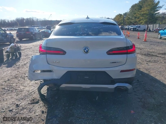 2022 BMW X4 xDrive30i with VIN 5UX33DT05N9L03865, listed as a IAAI auction lot 41216034 with NaN miles. Bid and sale history available at carsss.com. Image 16.