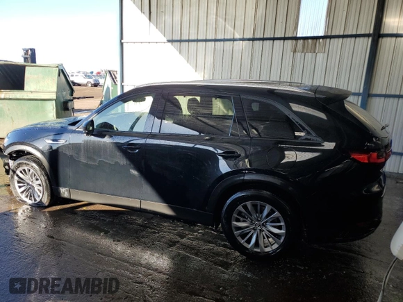 2025 Mazda CX-90 Preferred z VIN JM3KKBHD4S1214726, wystawiony jako Copart lot #43156905 z przebiegiem 1 451 mil mil oraz Czysty tytuł • Clean title. Historia ofert i sprzedaży dostępna na DreamBid. Obrazek 2.