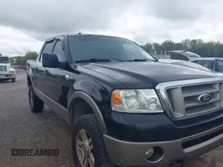 2006 Ford F-150 XLT with VIN 1FTPW14V76KD95056, listed as a IAAI auction lot 41929427 with 225,030 mi miles. Bid and sale history available at carsss.com. Image 1.