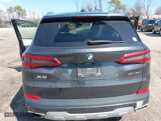 2020 BMW X5 xDrive40i with VIN 5UXCR6C06LLL76494, listed as a IAAI auction lot 41872800 with 49,068 mi miles. Bid and sale history available at carsss.com. Image 16.