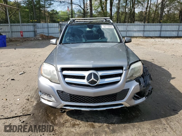 2013 Mercedes-Benz GLK 350 z VIN WDCGG5HB5DF973224, wystawiony jako Copart lot #50712955 z przebiegiem 138 064 mil mil oraz Szkoda całkowita • Salvage title. Historia ofert i sprzedaży dostępna na DreamBid. Obrazek 5.