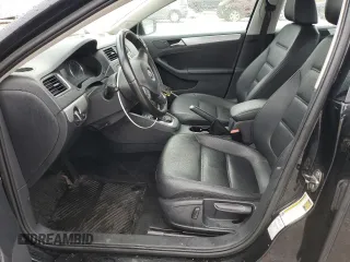 2013 Volkswagen Jetta SE with VIN 3VWDP7AJ4DM364564, listed as a Copart auction lot 44992455 with 81,203 mi miles and Salvage title. Bid and sale history available at DreamBid. Image 7.