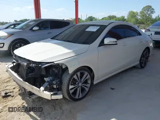 2016 Mercedes-Benz CLA 250 z VIN WDDSJ4EB6GN324399, wystawiony jako IAAI lot #42144858 z przebiegiem 100 019 mil mil oraz . Historia ofert i sprzedaży dostępna na DreamBid. Obrazek 18.