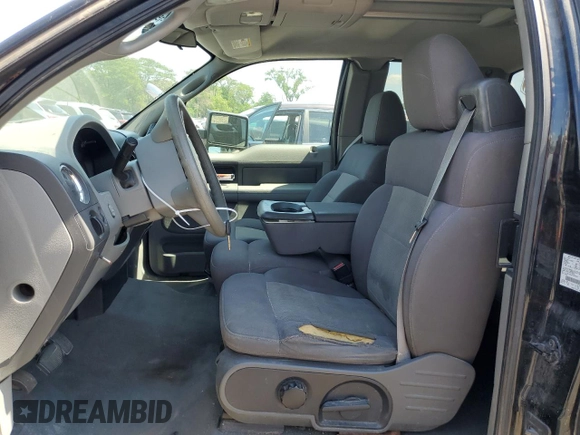 2004 Ford F-150 XLT with VIN 1FTPX14564NA90009, listed as a Copart auction lot 62570055 with 207,401 mi miles and Clean title. Bid and sale history available at DreamBid. Image 7.