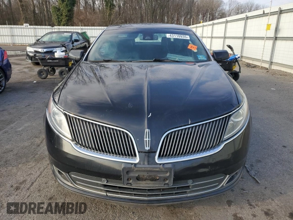 2016 Lincoln MKS z VIN 1LNHL9DK6GG601968, wystawiony jako Copart lot #43110935 z przebiegiem 304 439 mil mil oraz Szkoda całkowita • Salvage title. Historia ofert i sprzedaży dostępna na DreamBid. Obrazek 5.