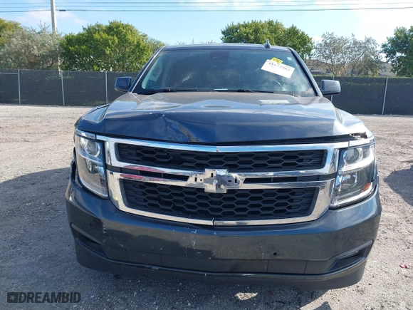 2020 Chevrolet Tahoe LT with VIN 1GNSCBKC4LR246060, listed as a IAAI auction lot 41272902 with 105,417 mi miles. Bid and sale history available at carsss.com. Image 6.