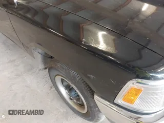 1991 Toyota Pickup DLX z VIN JT4RN93P7M5029610, wystawiony jako IAAI lot #42242230 z przebiegiem 166 530 mil mil oraz . Historia ofert i sprzedaży dostępna na DreamBid. Obrazek 12.