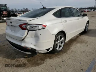2015 Ford Fusion SE with VIN 3FA6P0HD3FR275910, listed as a Copart auction lot 49813325 with 82,243 mi miles and Salvage Title. Bid and sale history available at DreamBid. Image 3.