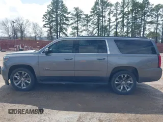 2018 Chevrolet Suburban LT with VIN 1GNSKHKC3JR207477, listed as a IAAI auction lot 41716372 with 168,601 mi miles. Bid and sale history available at carsss.com. Image 15.