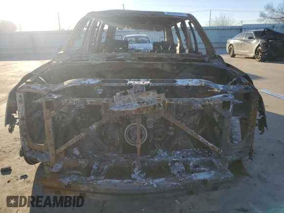 2017 Cadillac Escalade Platinum z VIN 1GYS4DKJ3HR292948, wystawiony jako Copart lot #86709264 z przebiegiem Nie podano mil oraz Nie do naprawy • Non repairable. Historia ofert i sprzedaży dostępna na DreamBid. Obrazek 5.