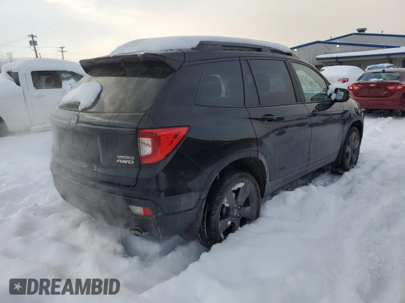 2021 Honda Passport Touring with VIN 5FNYF8H95MB018665, listed as a Copart auction lot 44263555 with 102,458 mi miles and Salvage Title. Bid and sale history available at carsss.com. Image 3.