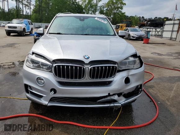 2016 BMW X5 sDrive35i z VIN 5UXKR2C55G0R71876, wystawiony jako Copart lot #52946795 z przebiegiem 113 890 mil mil oraz Szkoda całkowita • Salvage title. Historia ofert i sprzedaży dostępna na DreamBid. Obrazek 5.