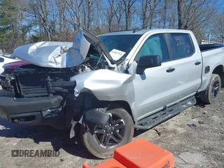 2019 Chevrolet Silverado 1500 LT Trail Boss with VIN 1GCPYFED2KZ234242, listed as a IAAI auction lot 41587318 with 1 mi miles. Bid and sale history available at carsss.com. Image 2.