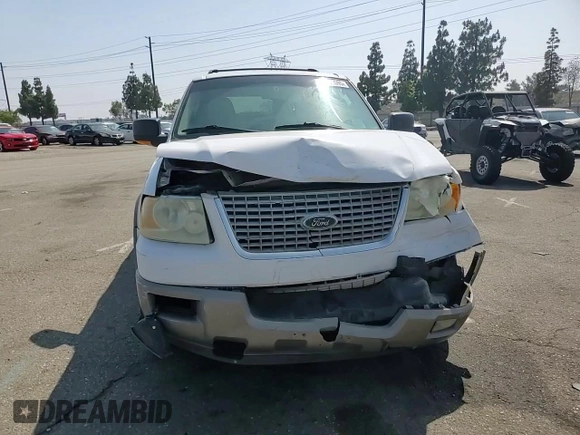 2003 Ford Expedition Eddie Bauer z VIN 1FMFU17L83LA96334, wystawiony jako Copart lot #58755595 z przebiegiem 200 554 mil mil oraz Szkoda całkowita • Salvage title. Historia ofert i sprzedaży dostępna na DreamBid. Obrazek 14.