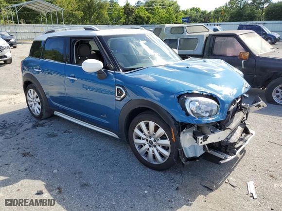 2020 MINI Countryman Cooper S with VIN WMZYX1C04L3L58379, listed as a Copart auction lot 55208894 with 37,248 mi miles and Salvage Title. Bid and sale history available at carsss.com. Image 4.