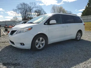 2011 Toyota Sienna LE AAS with VIN 5TDKK3DC5BS150744, listed as a Copart auction lot 48119605 with 289,264 mi miles and Salvage Title. Bid and sale history available at carsss.com. Image 1.