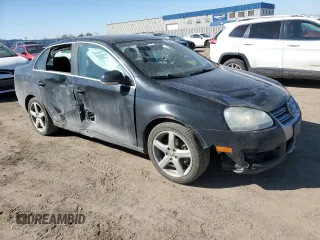2008 Volkswagen Jetta Sedan SE with VIN 3VWRM71K98M155172, listed as a Copart auction lot 48514175 with 251,611 mi miles and Salvage Title. Bid and sale history available at carsss.com. Image 4.