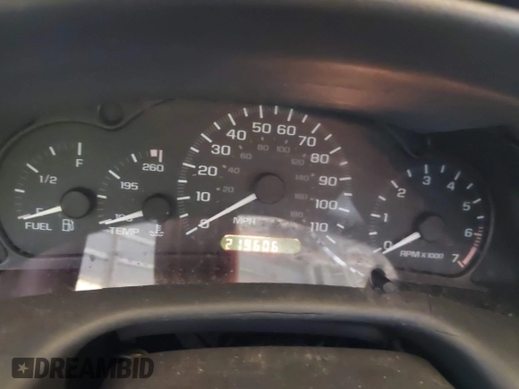 2003 Chevrolet Cavalier with VIN 1G1JC52F537249084, listed as a IAAI auction lot 42570954 with 219,606 mi miles and . Bid and sale history available at DreamBid. Image 7.