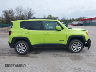 2017 Jeep Renegade Latitude with VIN ZACCJBBB1HPF11677, listed as a IAAI auction lot 42037975 with 58,527 mi miles. Bid and sale history available at carsss.com. Image 13.