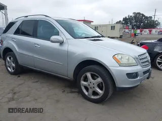 2008 Mercedes-Benz M 350 с VIN 4JGBB86E68A362923, выставлен на аукционе IAAI как лот 42190609 с пробегом 131 792 миль миль и . История ставок и продаж доступна на DreamBid. Изображение 1.