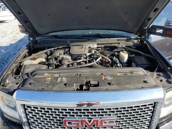 2015 GMC Sierra 3500HD Denali with VIN 1GT424E86FF533171, listed as a Copart auction lot 74837874 with 128,234 mi miles and Salvage Title. Bid and sale history available at carsss.com. Image 11.