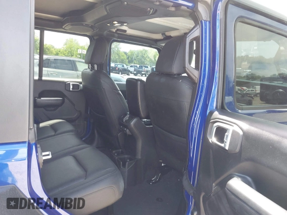 2019 Jeep Wrangler Unlimited Sport Altitude with VIN 1C4HJXDG2KW532866, listed as a IAAI auction lot 42320008 with 66,316 mi miles and . Bid and sale history available at DreamBid. Image 8.