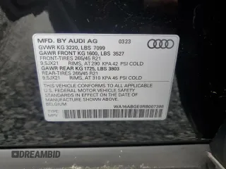 2024 Audi Q8 e-tron Prestige z VIN WA16ABGE0RB007398, wystawiony jako Copart lot #74084044 z przebiegiem Nie podano mil oraz Nie do naprawy. Historia ofert i sprzedaży dostępna na DreamBid. Obrazek 13.