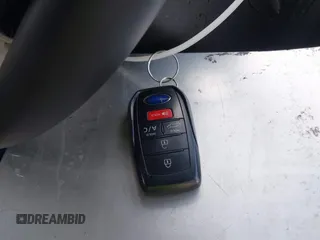 2023 Subaru Solterra Premium с VIN JTMABABA5PA010716, выставлен на аукционе IAAI как лот 42039950 с пробегом 20 115 миль миль и . История ставок и продаж доступна на DreamBid. Изображение 11.