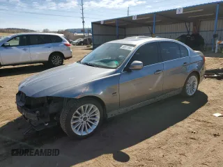 2009 BMW 3 Series 335i xDrive z VIN WBAPL33519A404430, wystawiony jako Copart lot #48827265 z przebiegiem 129 974 mil mil oraz Szkoda całkowita • Salvage title. Historia ofert i sprzedaży dostępna na DreamBid. Obrazek 1.