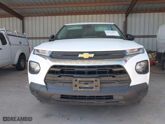2022 Chevrolet TrailBlazer LS with VIN KL79MMS25NB103375, listed as a IAAI auction lot 41951017 with 101,133 mi miles. Bid and sale history available at carsss.com. Image 16.