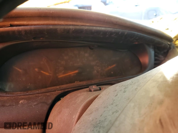 1998 Ford Taurus SE Comfort z VIN 1FAFP53S1WG176478, wystawiony jako Copart lot #80528034 z przebiegiem Nie podano mil oraz Szkoda całkowita • Salvage title. Historia ofert i sprzedaży dostępna na DreamBid. Obrazek 9.