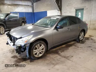 2012 Infiniti G25 x z VIN JN1DV6AR7CM861713, wystawiony jako Copart lot #52950555 z przebiegiem 130 868 mil mil oraz Szkoda całkowita • Salvage title. Historia ofert i sprzedaży dostępna na DreamBid. Obrazek 1.