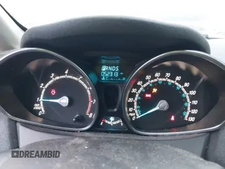 2019 Ford Fiesta SE с VIN 3FADP4EJ5KM154036, выставлен на аукционе IAAI как лот 41209920 с пробегом 52 313 миль миль и . История ставок и продаж доступна на DreamBid. Изображение 7.