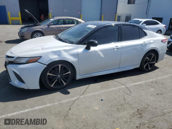 2019 Toyota Camry XSE with VIN 4T1B61HK4KU291189, listed as a Copart auction lot 52431035 with 194,186 mi miles and Salvage Title. Bid and sale history available at carsss.com. Image 1.