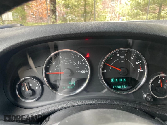 2016 Jeep Wrangler Unlimited 75th Anniversary with VIN 1C4BJWEG5GL215915, listed as a Copart auction lot 52680895 with 143,836 mi miles and Clean title. Bid and sale history available at DreamBid. Image 8.