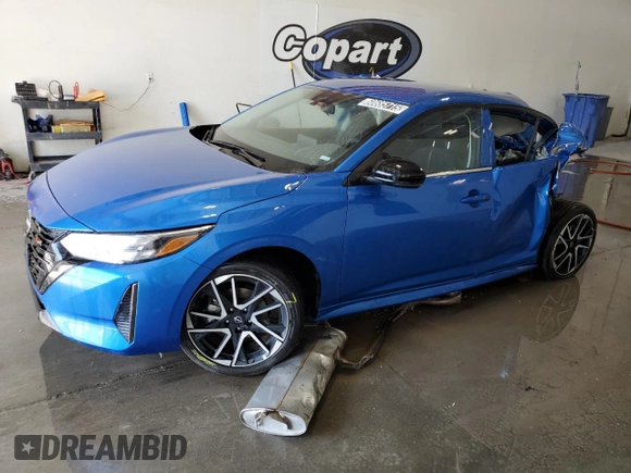2025 Nissan Sentra SR z VIN 3N1AB8DV6SY308742, wystawiony jako Copart lot #60685715 z przebiegiem 8 751 mil mil oraz Szkoda całkowita • Salvage title. Historia ofert i sprzedaży dostępna na DreamBid. Obrazek 1.