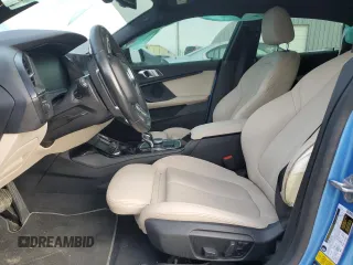 2020 BMW 2 Series 228i xDrive z VIN WBA73AK00L7G11408, wystawiony jako Copart lot #47592445 z przebiegiem 63 709 mil mil oraz Szkoda całkowita • Salvage title. Historia ofert i sprzedaży dostępna na DreamBid. Obrazek 7.