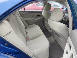 2011 Toyota Camry LE z VIN 4T4BF3EK7BR140000, wystawiony jako IAAI lot #41677891 z przebiegiem 171 718 mil mil oraz . Historia ofert i sprzedaży dostępna na DreamBid. Obrazek 8.