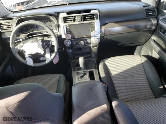 2021 Toyota 4Runner SR5 with VIN JTEEU5JR9M5228474, listed as a Copart auction lot 43867815 with 0 mi miles and Non Repairable. Bid and sale history available at carsss.com. Image 8.