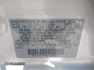 2016 Nissan Versa SV with VIN 3N1CN7AP5GL828015, listed as a IAAI auction lot 40849652 with 99,928 mi miles. Bid and sale history available at carsss.com. Image 9.