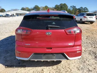 2017 Kia Niro Touring Launch Edition with VIN KNDCC3LC6H5055773, listed as a Copart auction lot 89213585 with 102,133 mi miles and Salvage Title. Bid and sale history available at carsss.com. Image 6.