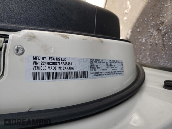 2020 Chrysler Pacifica Launch Edition z VIN 2C4RC3BG7LR288488, wystawiony jako Copart lot #86993824 z przebiegiem 32 589 mil mil oraz Szkoda całkowita • Salvage title. Historia ofert i sprzedaży dostępna na DreamBid. Obrazek 13.