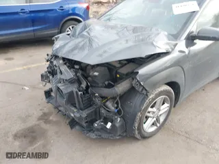 2023 Hyundai Kona SE with VIN KM8K2CAB5PU040450, listed as a IAAI auction lot 41490951 with 35,470 mi miles. Bid and sale history available at carsss.com. Image 6.