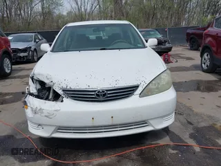 2006 Toyota Camry STD with VIN 4T1BE32K26U746232, listed as a IAAI auction lot 41946093 with 131,185 mi miles. Bid and sale history available at carsss.com. Image 12.