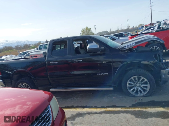 2019 Ram 1500 Laramie with VIN 1C6SRFDTXKN545769, listed as a IAAI auction lot 41969816 with 98,230 mi miles. Bid and sale history available at carsss.com. Image 12.